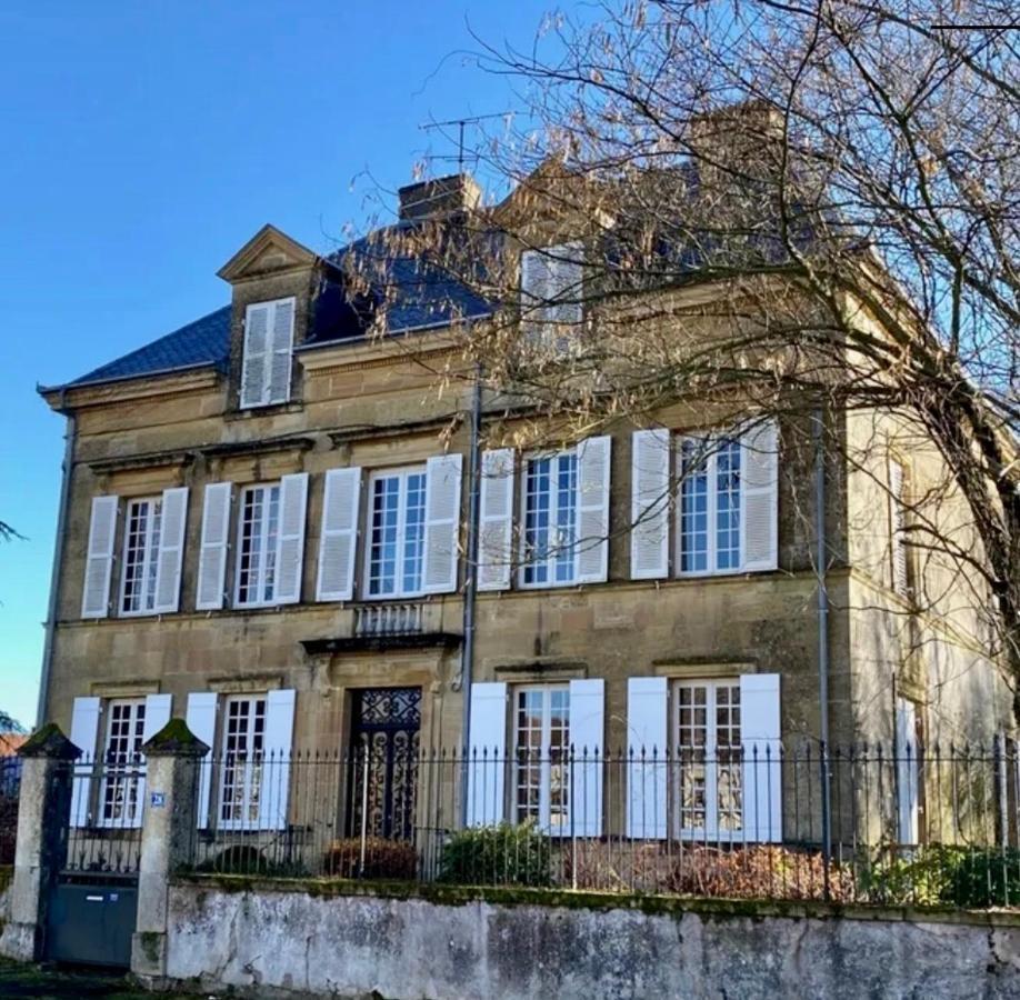 Maison De Mags & Mags Bed and Breakfast Lanouaille Exterior foto
